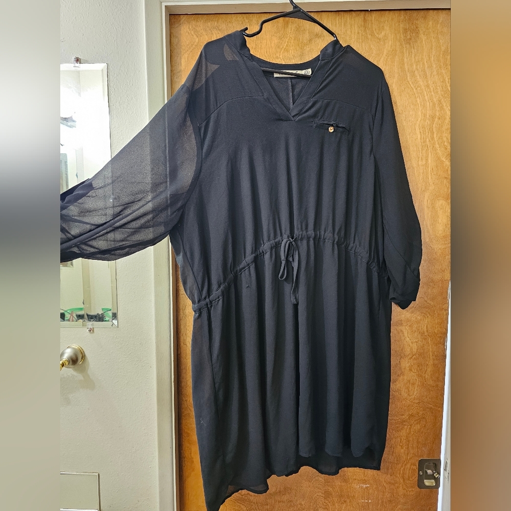Short black dress